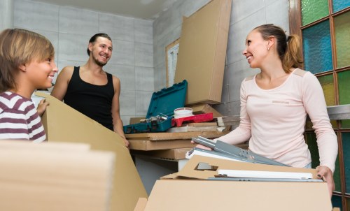 Removal team planning a move in Manor House with local street access in mind