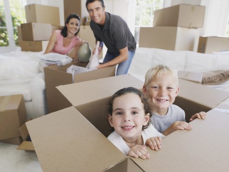 Moving team assisting with a local house move in Manor House