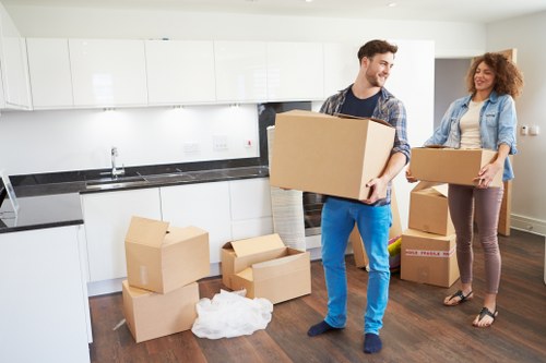 Single-item furniture collection and delivery