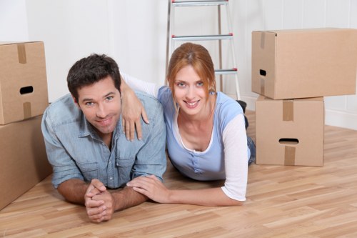 Local moving help for flats and small businesses in Manor House